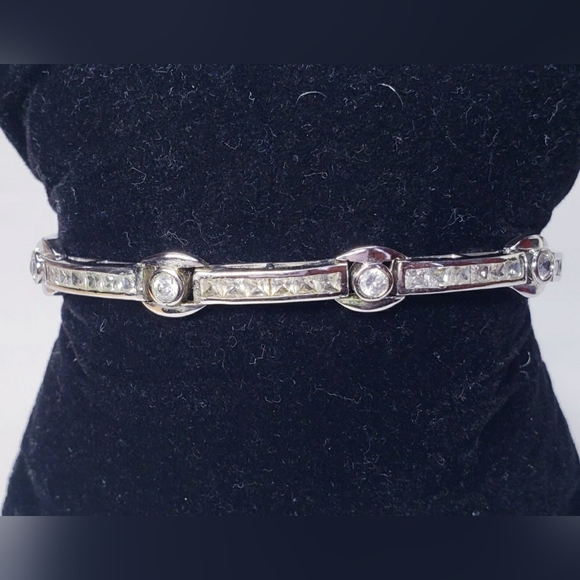 Sterling Silver Baguette And Round Tennis Style Cz Bracelet 7.5" - Picture 6 of 6